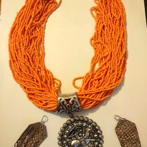 Necklace and earring set quality made!